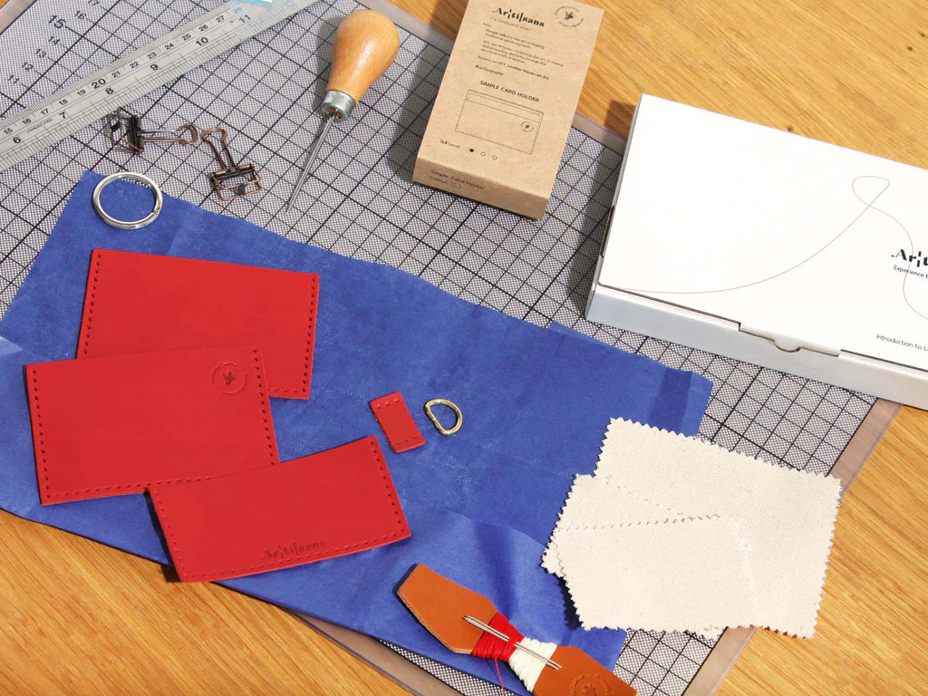 Leather card holder - craft kit