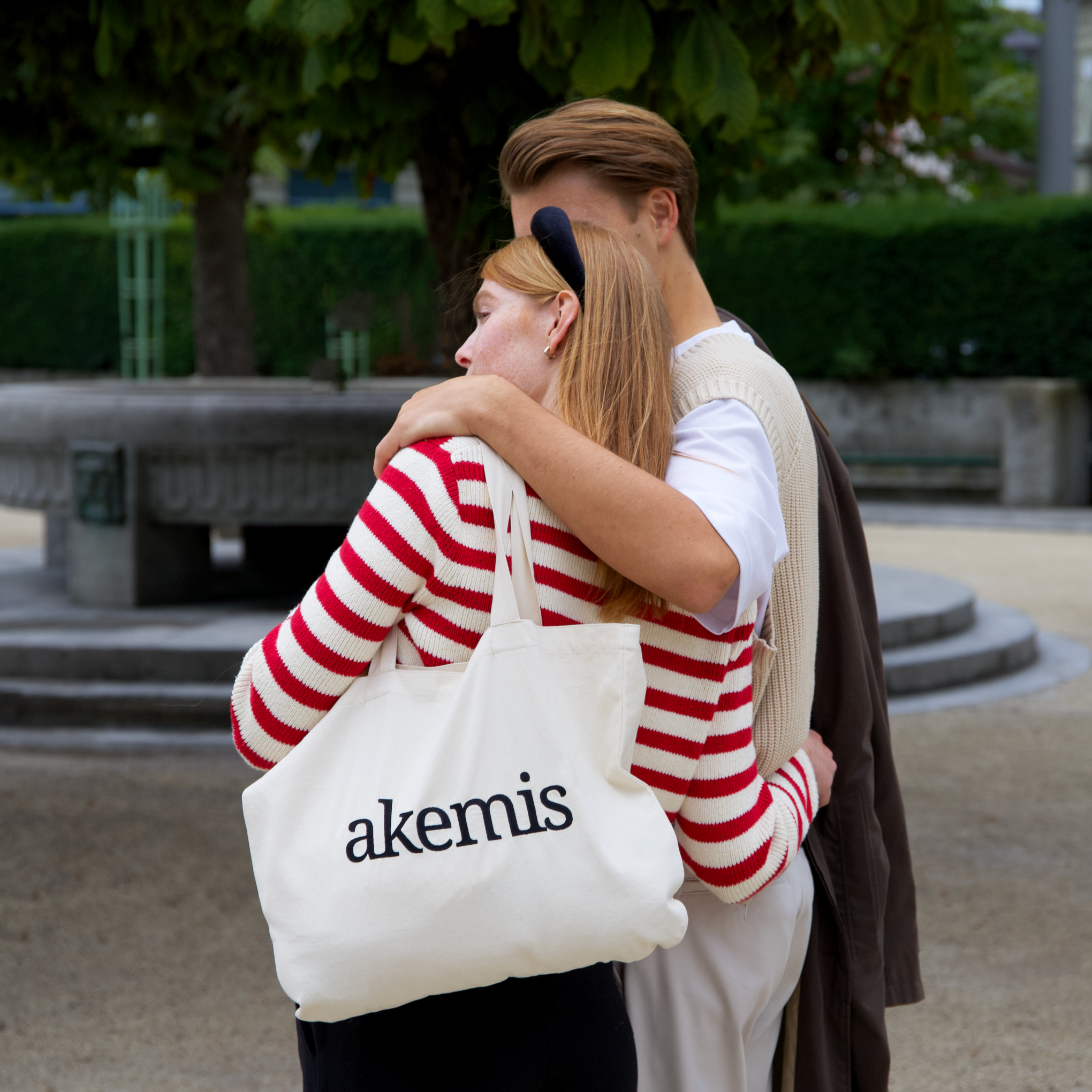 akemis Tote Bag Quai Luzern