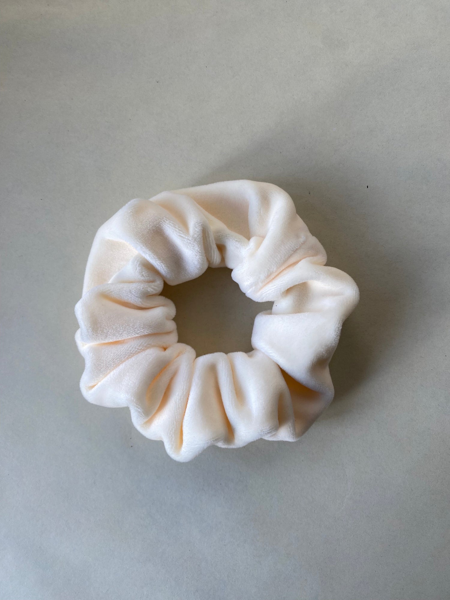 Soft Vanilla Scrunchie
