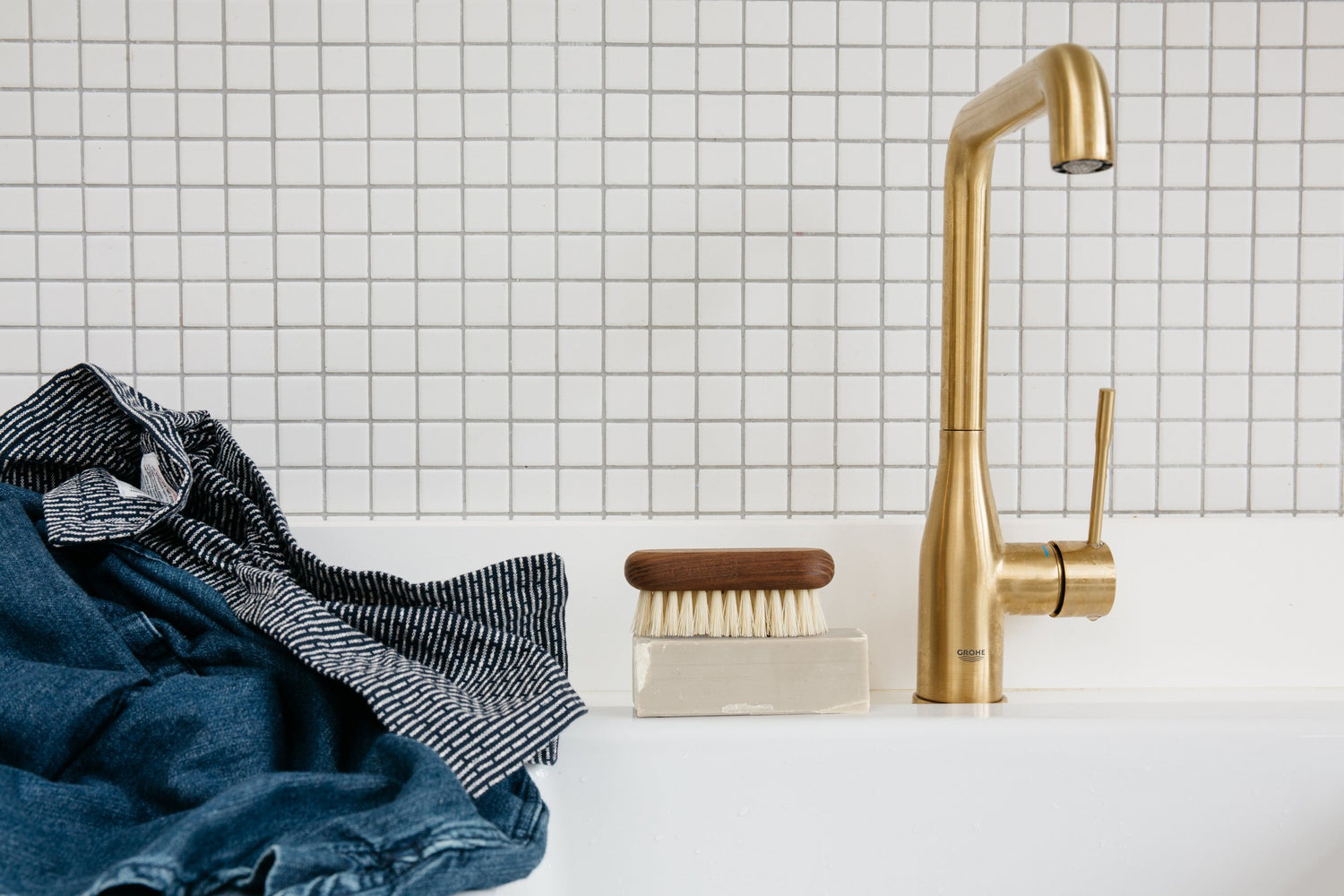 Natural stain remover