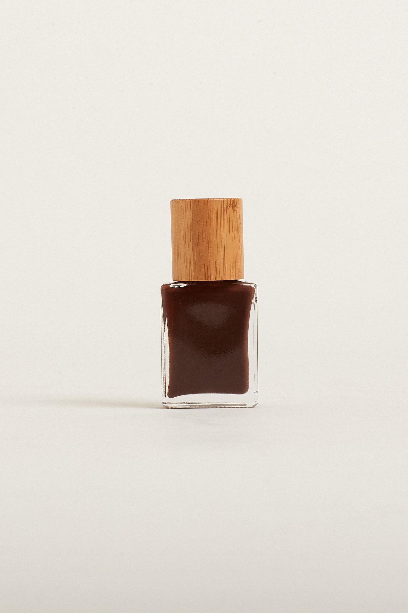 Licia Florio Nagellack Bean