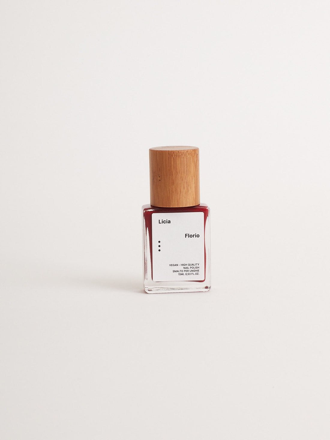 Licia Florio Nagellack India