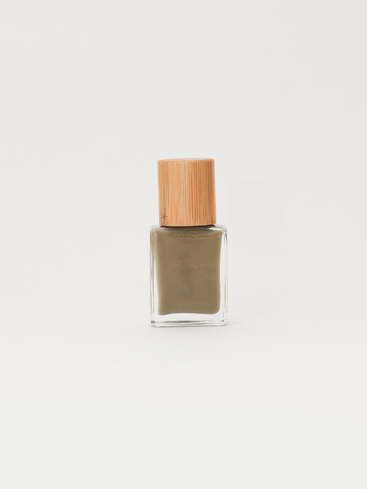 Licia Florio Nagellack Oliva