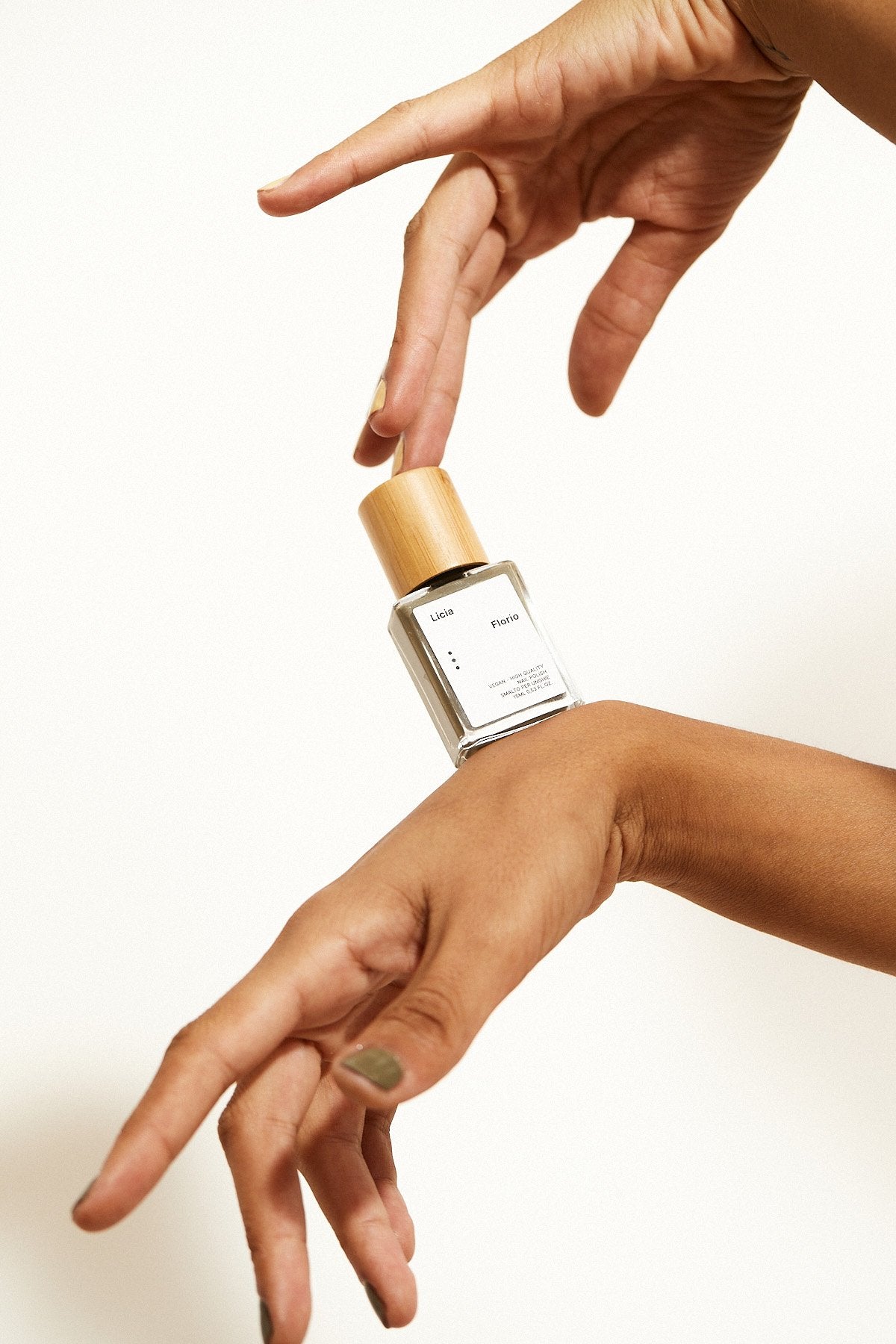 Licia Florio Nagellack Oliva