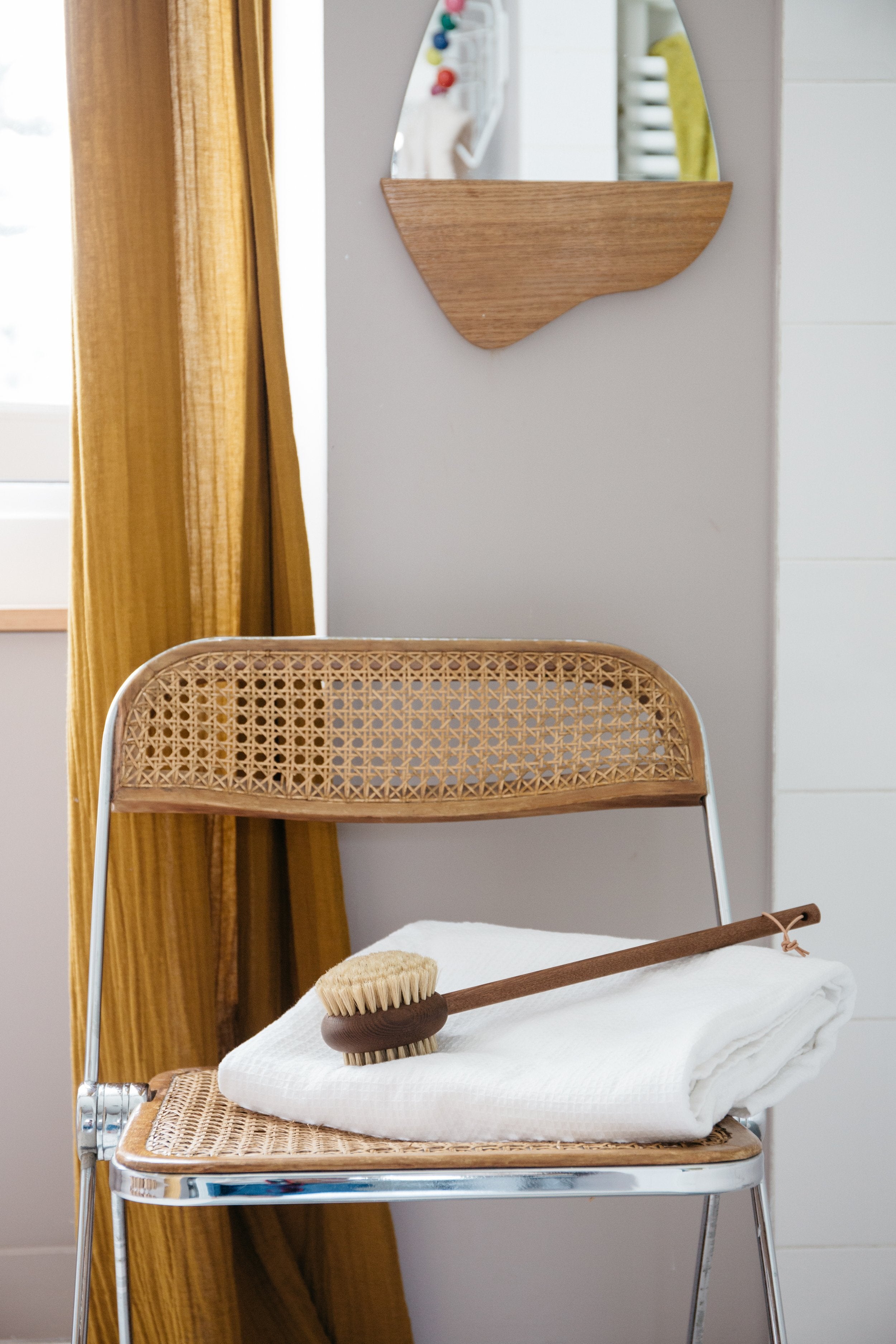 Ash wood back brush
