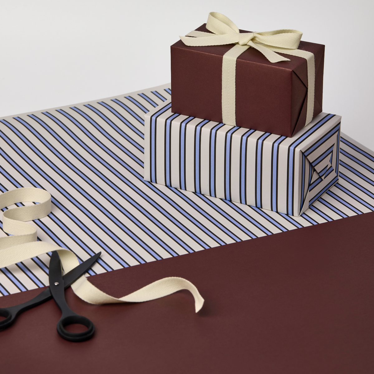 Kinshipped Geschenkpapier 