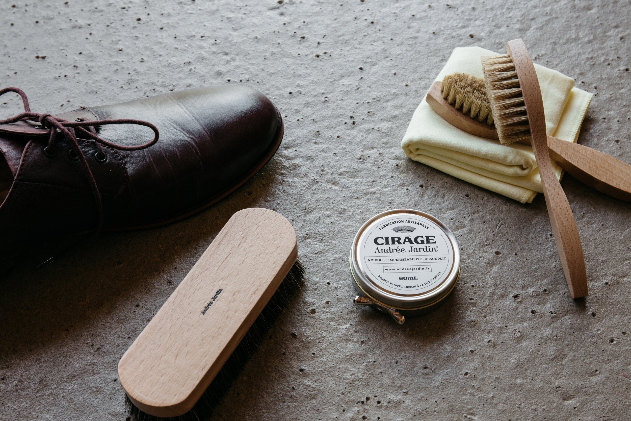 Shoe care set