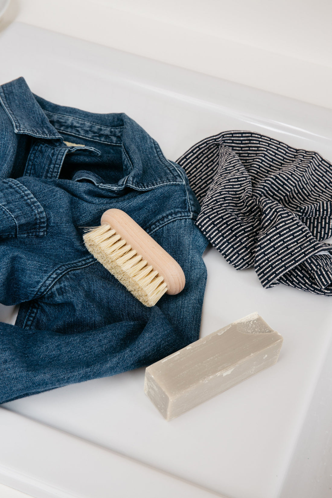 Natural stain remover